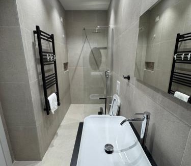 Tirana Hotel | Rooms at Mimosa Street