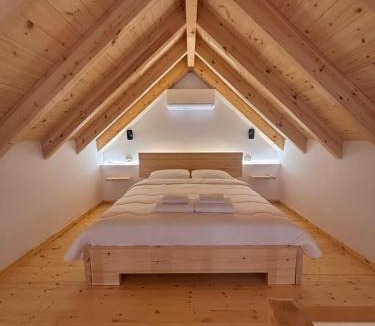Permet House | Rosea LOFT