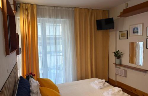 Kalamata Marina Apartment | Roses