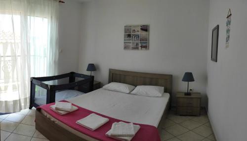 Nea Skioni Apartment | Roses RT apartments Skioni I