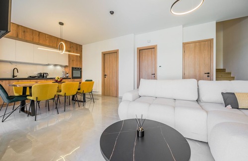 Gouves Villa | Rosy pair,private pool & jacuzzi near waterpark & Beach