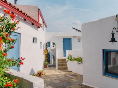 Skliri House | Rosys Little Village