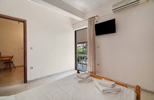 Nikolaiika Apartment | Rousetis Studio 103 - 200m from the Sea in Aígio