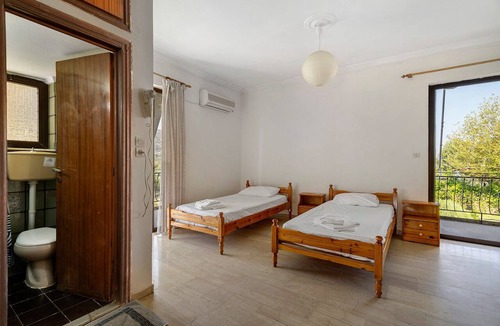 Nikolaiika Apartment | Rousetis Two-Bedroom Apt 102 - 200m from the Sea