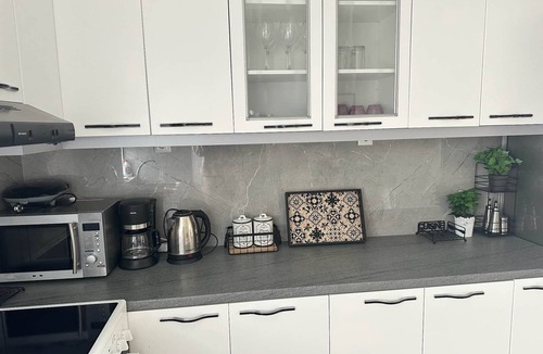 Kodrra Apartment | Roxy - Sunlight Stay