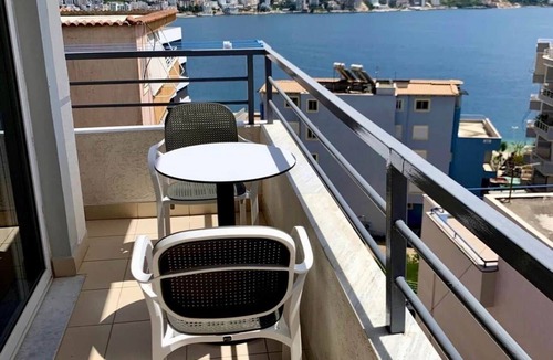 Kodrra Apartment | Roxy - Sunlight Stay