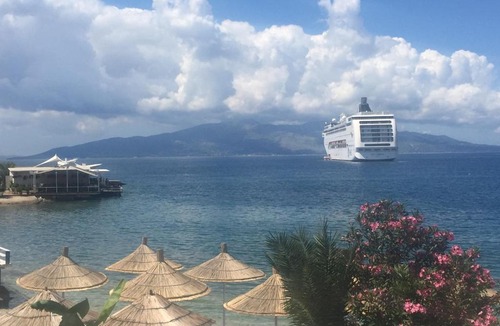 Jala Apartment | Royal Apartment Luxury Holiday for Queen and King