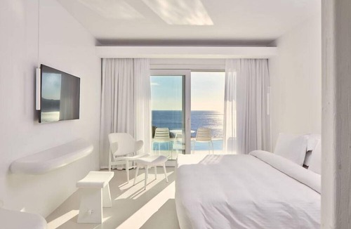 Elia Hotel | Royal Myconian - Leading Hotels Of The World