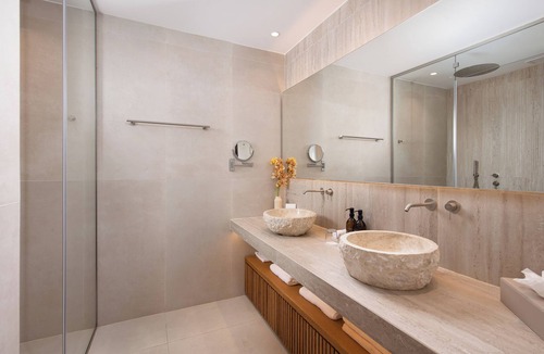 Chios Town Hotel | Royal Pearl Island Chios Hotel & Spa