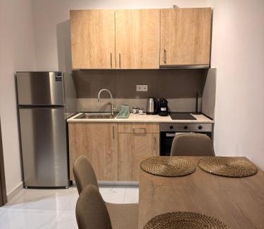 Eleftheres Apartment | Royal Vinea Suites