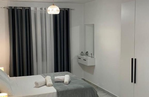 Shkoder Hotel | Rozafa Guest Room Center