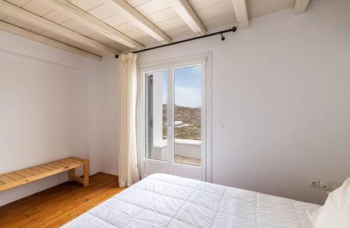 Paraga Villa | Ryakia villa, 5 min away from Super Paradise Beach