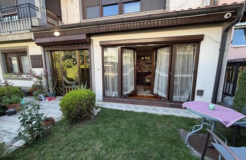Kolovicë Apartment | Safely located apartment