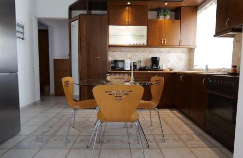Sarande Villa | Saint 40 Suites Deluxe Villa