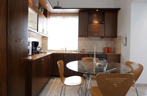 Sarande Villa | Saint 40 Suites Deluxe Villa