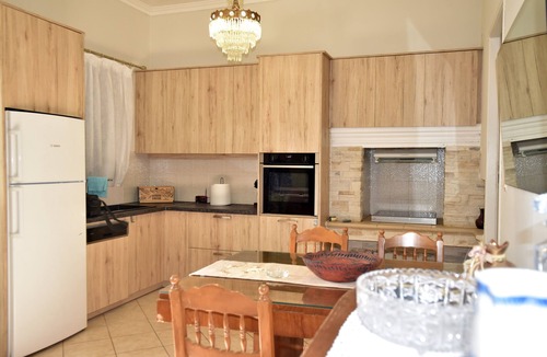 Pythagorio House | Samos Old Village House – 3 BR Maisonette by MPS