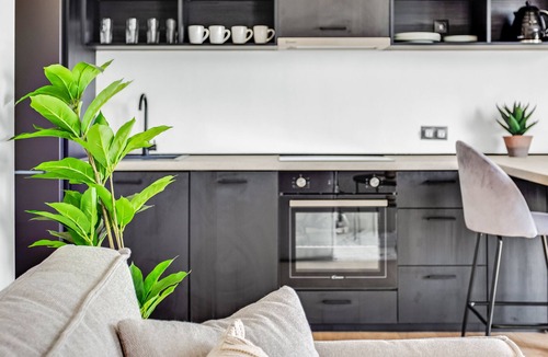 Thessaloniki Apartment | Sanders Arch - Nice 1-Bdr. Apt. w/ Balcony