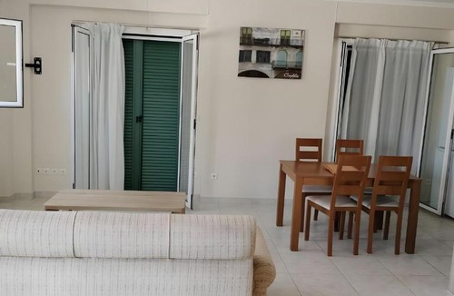 Katomerion Apartment | Sandra B