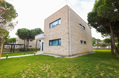 Ishem Apartment | SanPietro Elite Villa