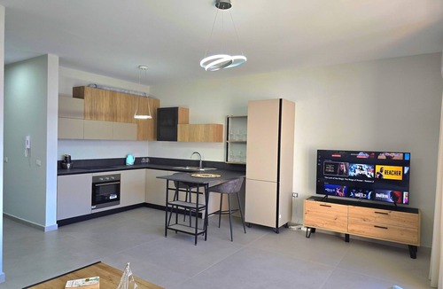 Ishem Apartment | SanPietro Holiday Homes 288