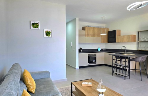 Ishem Apartment | SanPietro Holiday Homes 288