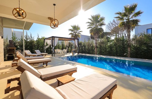 Ishem House | SanPietro Vacation Villa 005