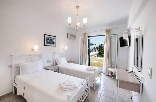 Agios Nikitas Hotel | Santa Marina