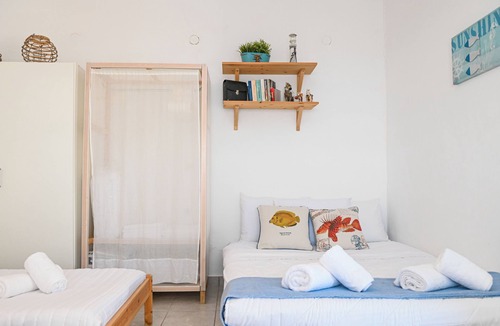 Exo Gialos Apartment | Santorini View House