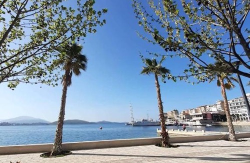 Qender Apartment | Saranda Apartament