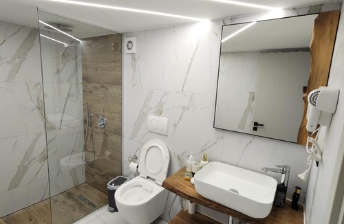 Kodrra Apartment | Saranda Apartments