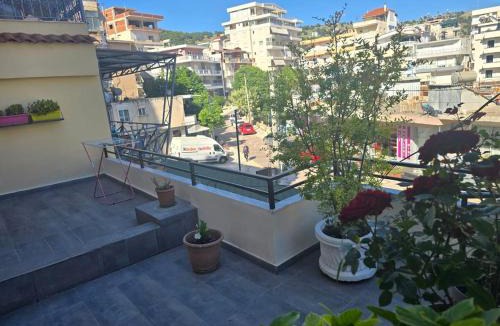 Qender Apartment | Saranda Beach Apartment