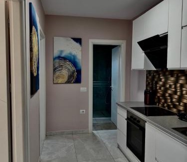 Kodrra Apartment | Saranda Luxury Apartments