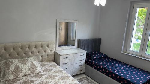 Lezhe Apartment | Sark