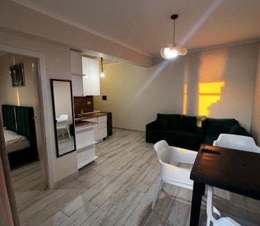 Shkembi i Kavajes Apartment | Sea Breeze Apartment