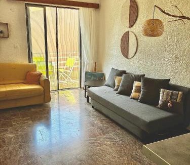Xylokastro-Evrostina Apartment | Sea breeze studios 2