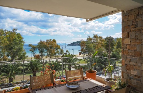 Nees Pagases Apartment | Sea end Sun