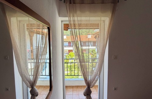 Skala Fourkas Apartment | Sea Lavie Apartment -180m Beach - Starlink WiFI - Balcony - 2 Bedrooms - 2 x AC
