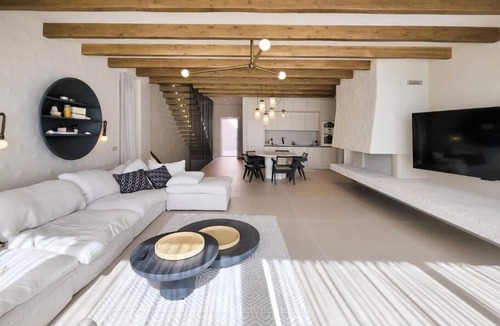 Jala Villa | Sea Salt Villa