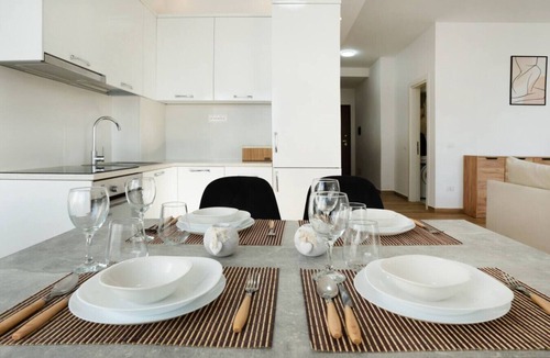 Golem Condo | Sea View-Expansive Apartment by TOK