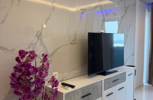 Katerini Apartment | Sea View Port Apartment Paralia Katerini