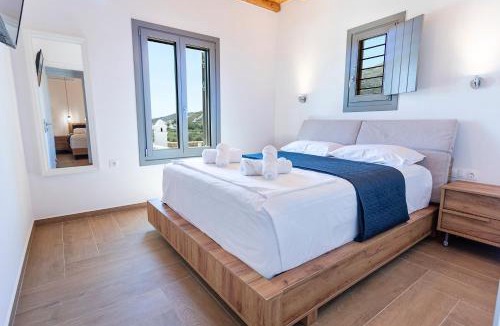 Serifos Apartment | SeaeyeVillas 2