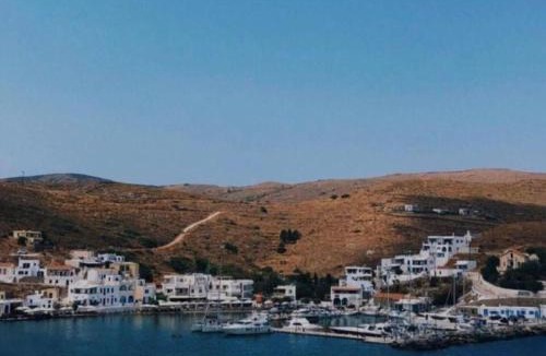 Loutra Apartment | Seafront Alos Gem - Loutra Seaview Escape