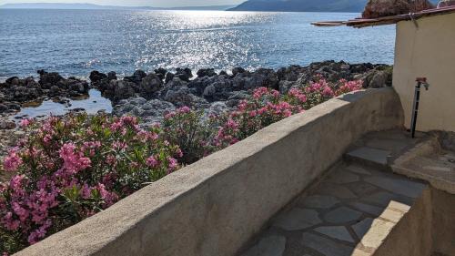 Kardamyli House | Seafront Villa, Fay