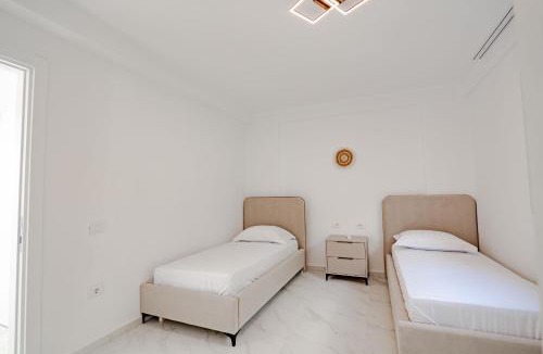 Qazim Pali Hotel | SeaScape Residence