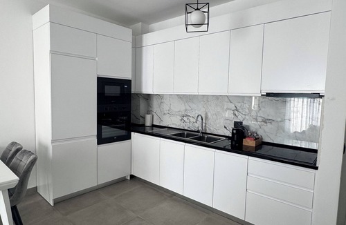 Sakës Apartment | 🌊 Seaside Bliss Awaits You! 🏡✨ Escape to your perfect beach gateway