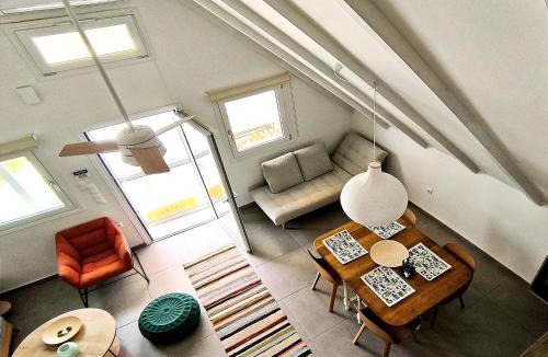 Schinias House | Seaside Glow