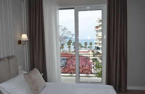 Vlore Hotel | Seaside Hotel