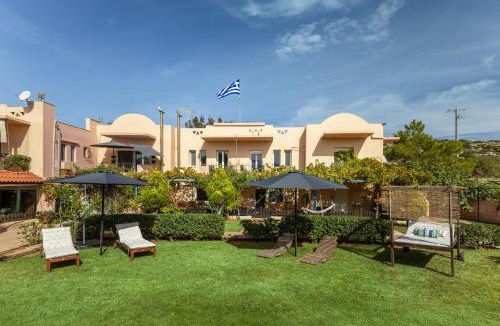 Marathi House | Seaside, relaxing family house with playground! Villa Lavrys 4