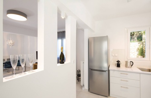 Corfu Town Apartment | Seaview Luxurious Apartment near Corfu Town - Adults Only By Konnect