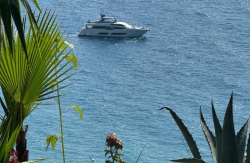 Orikum Ski Chalet | Sebi's Chalet with Sea View
